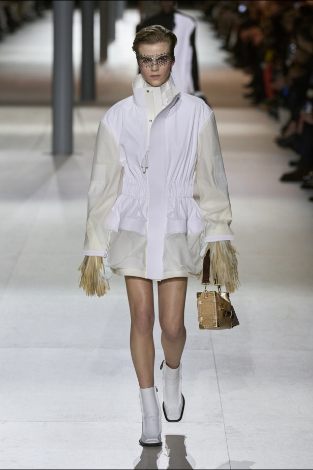 مجموعة Louis Vuitton احتفال بإبداعات Nicolas Ghesquière على مدار 10 سنوات 