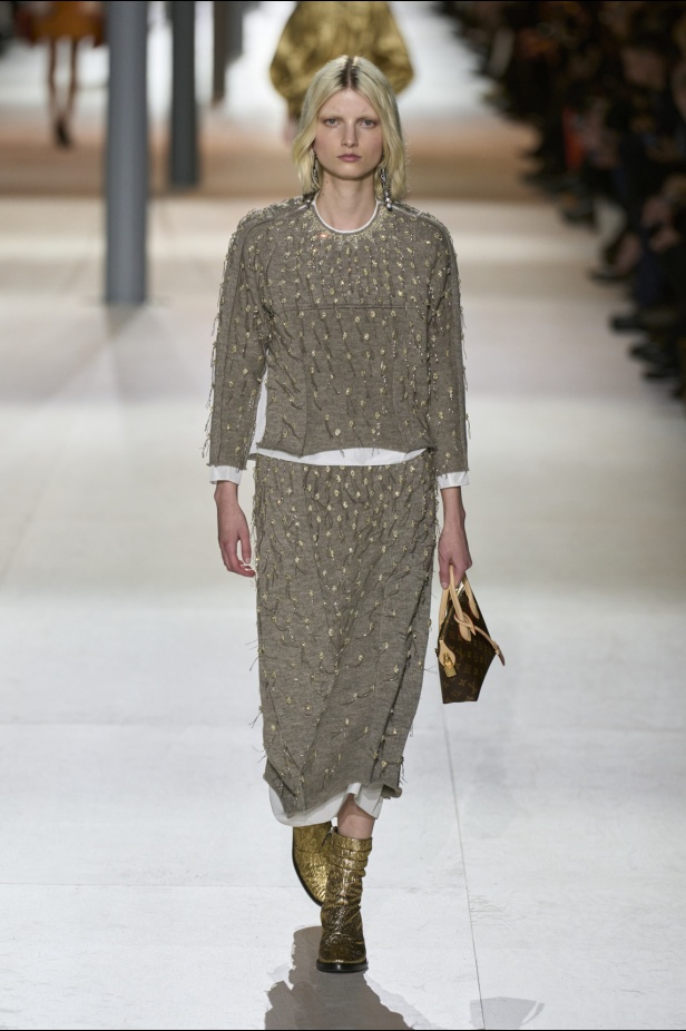 مجموعة Louis Vuitton احتفال بإبداعات Nicolas Ghesquière على مدار 10 سنوات 