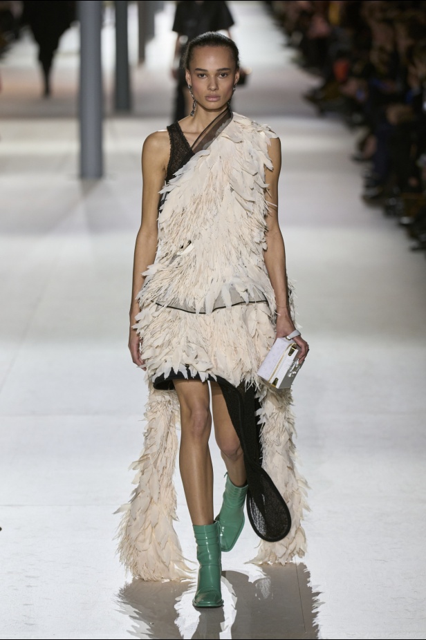 مجموعة Louis Vuitton احتفال بإبداعات Nicolas Ghesquière على مدار 10 سنوات 