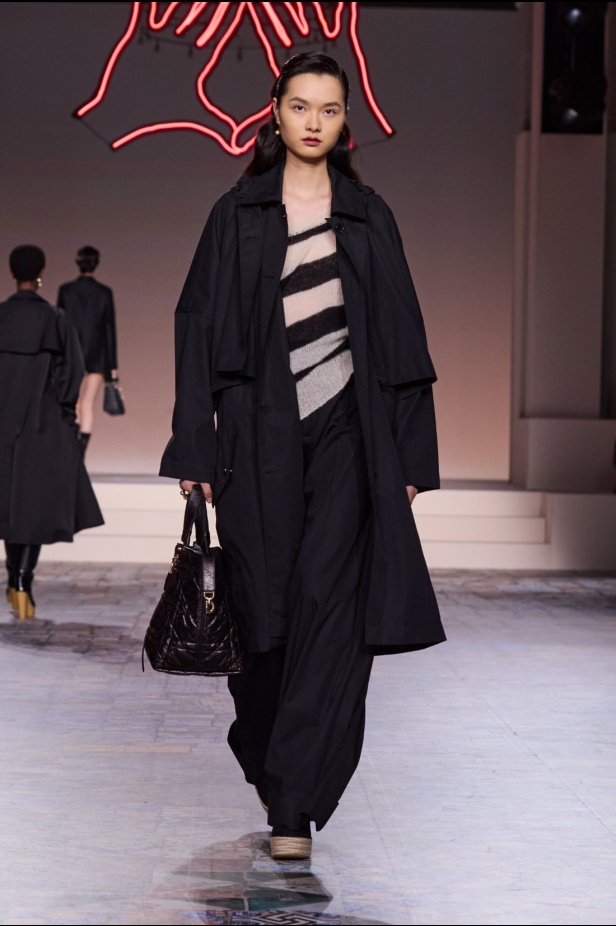 مجموعة ديور Pre-Fall 2024 