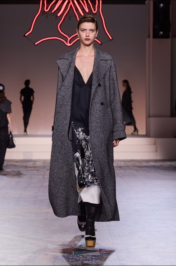 مجموعة ديور Pre-Fall 2024 