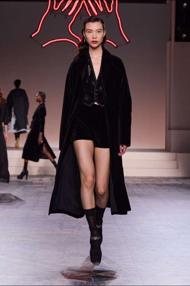 مجموعة ديور Pre-Fall 2024 