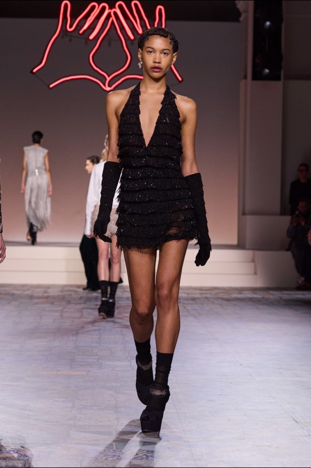 مجموعة ديور Pre-Fall 2024 