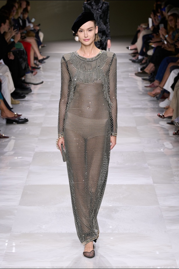 مجموعة Giorgio Armani Privee لخريف شتاء 2024-2025