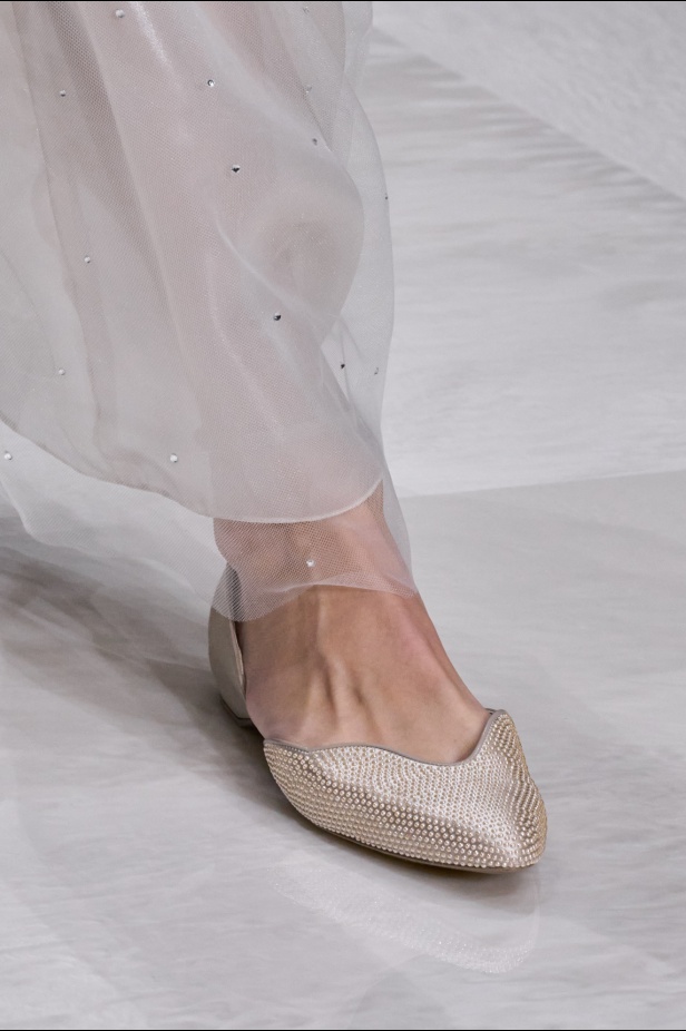 مجموعة Giorgio Armani Privee لخريف شتاء 2024-2025