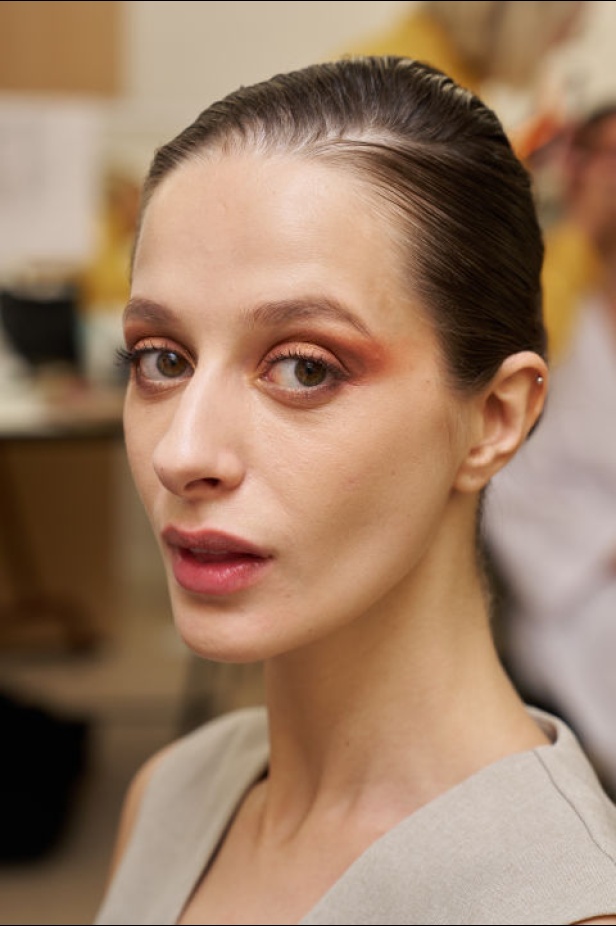 اطلالات جمالية لمﺠﻤﻮﻋﺔ ﺟﻮرج ﺷﻘﺮا لخريف وﺷﺘﺎء 2024-2025