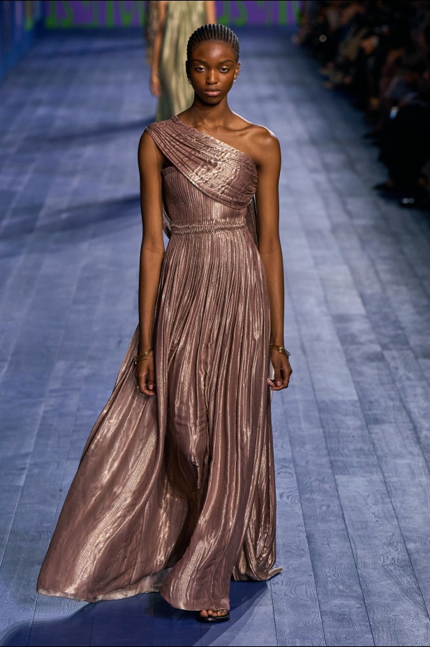 مجموعة Christian Dior لموسم خريف وشتاء 2025