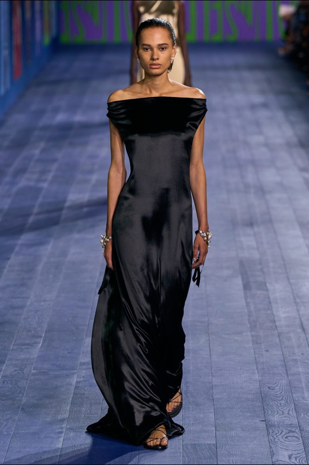 مجموعة Christian Dior لموسم خريف وشتاء 2025