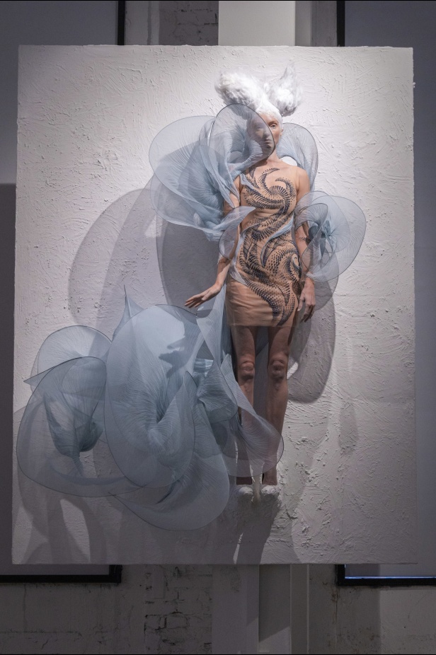 مجموعة Iris van Harpen للهوت كوتور لموسم خريف 2024