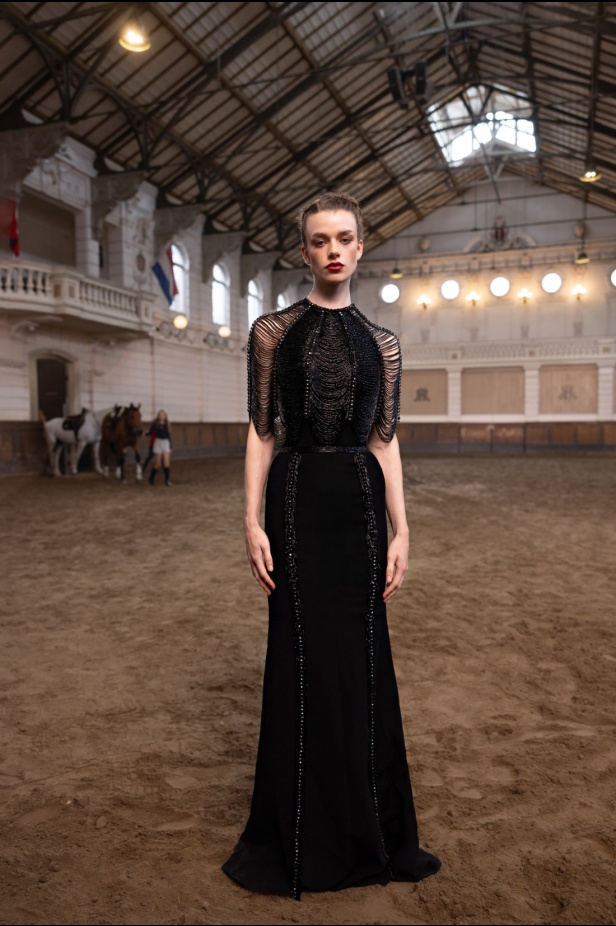 إبداع وأناقة في مجموعة رامي قاضي "Meydan" لخريف وشتاء 2024-2025... تجسيد روح الفروسية برقيّ وأنوثة لا مثيل لهما