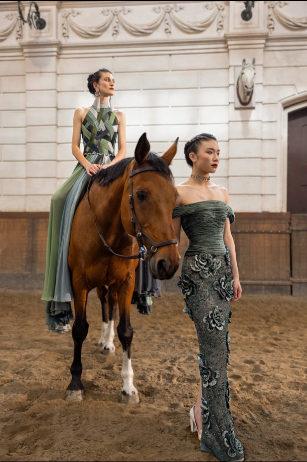 إبداع وأناقة في مجموعة رامي قاضي "Meydan" لخريف وشتاء 2024-2025... تجسيد روح الفروسية برقيّ وأنوثة لا مثيل لهما