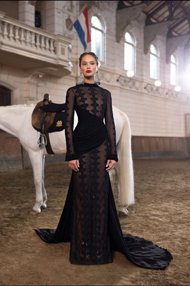 إبداع وأناقة في مجموعة رامي قاضي "Meydan" لخريف وشتاء 2024-2025... تجسيد روح الفروسية برقيّ وأنوثة لا مثيل لهما