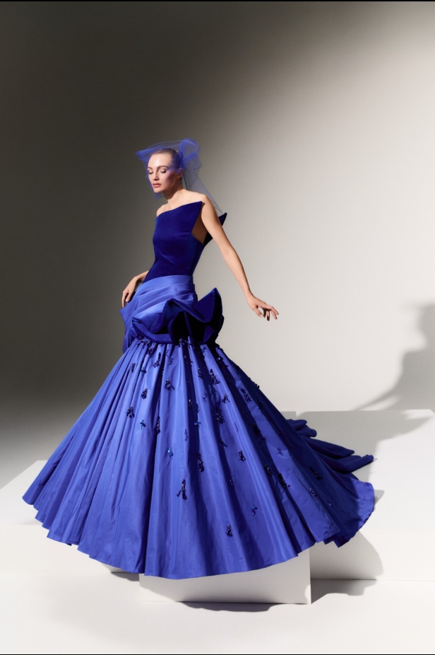 مجموعة Azzi & Osta خريف و شتاء 2024 للأزياء الراقية