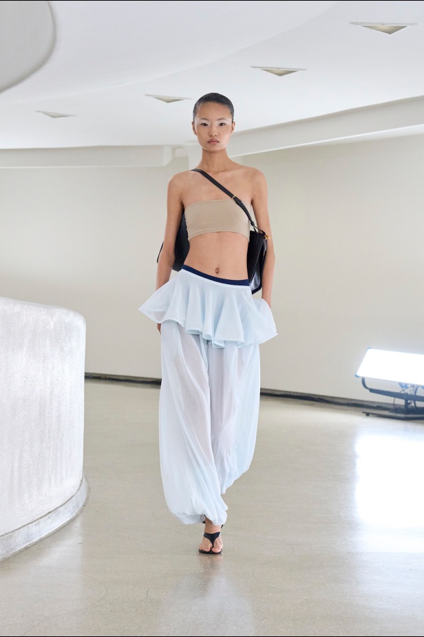 مجموعة Alaia ربيع و صيف 2025