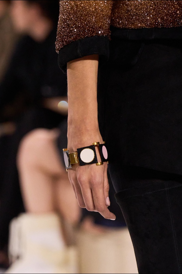 عودة إلى الجذور في مجموعة بالمان لربيع 2025