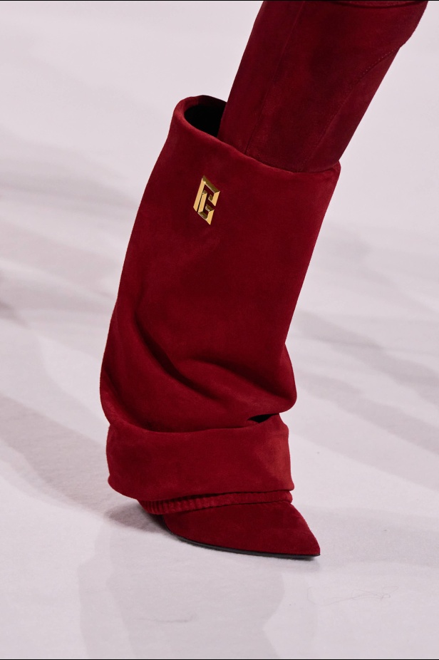 عودة إلى الجذور في مجموعة بالمان لربيع 2025