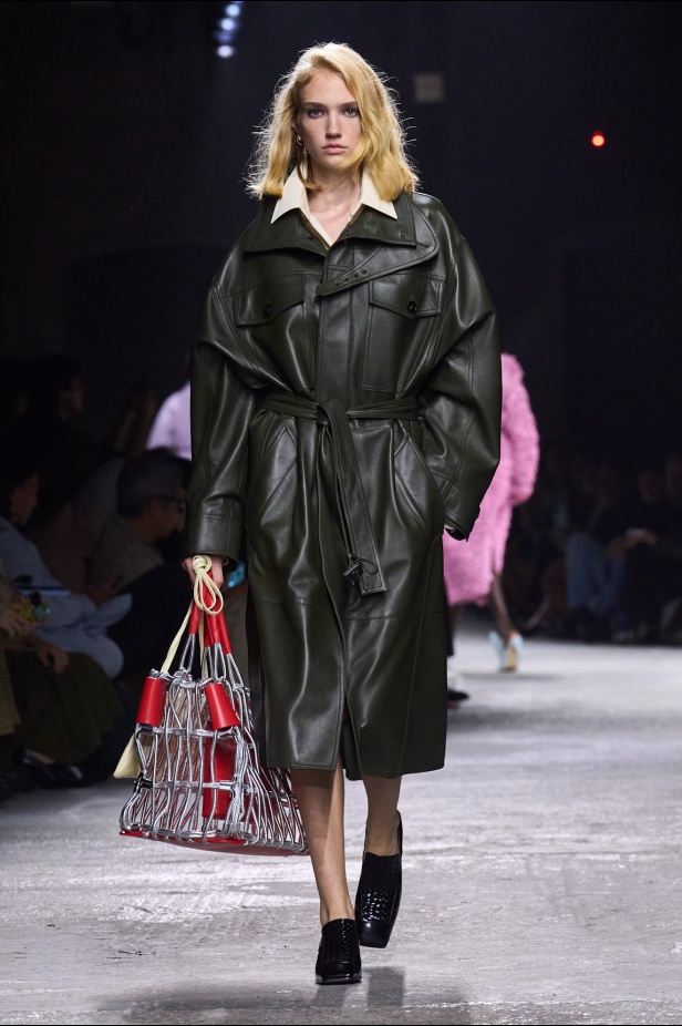 مجموعة Bottega Veneta لربيع وصيف 2025