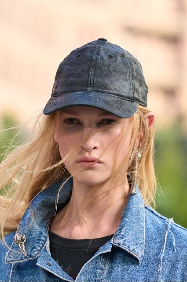 مجموعة Coach لربيع وصيف 2025