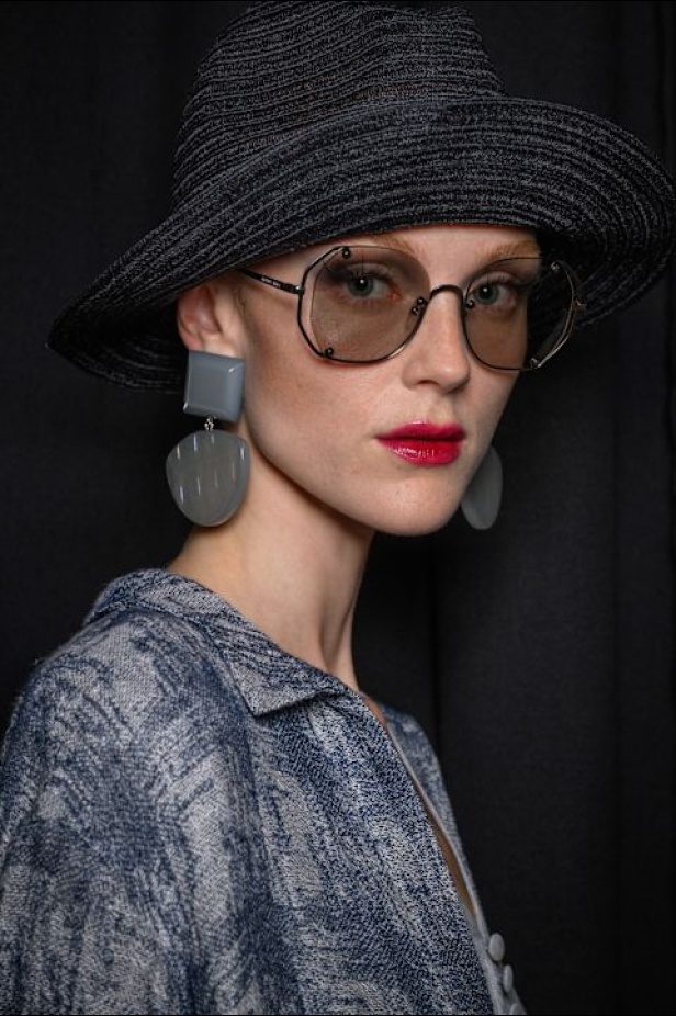 مجموعة Emporio Armani لربيع وصيف 2025