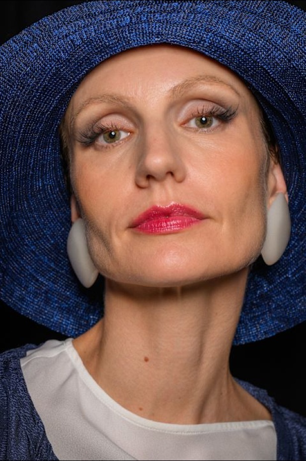 مجموعة Emporio Armani لربيع وصيف 2025