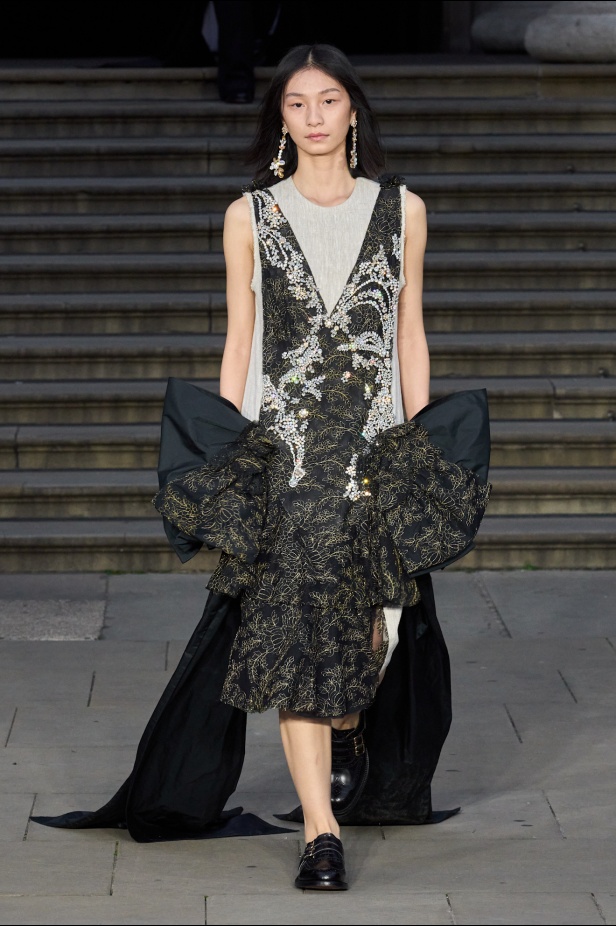 مجموعة Erdem لربيع وصيف 2025