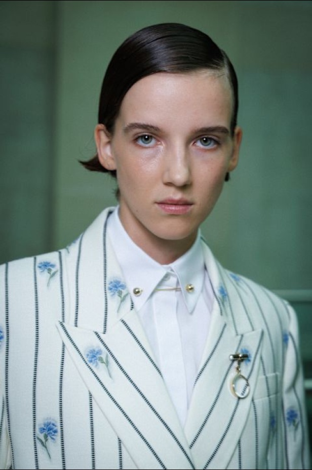 مجموعة Erdem لربيع وصيف 2025