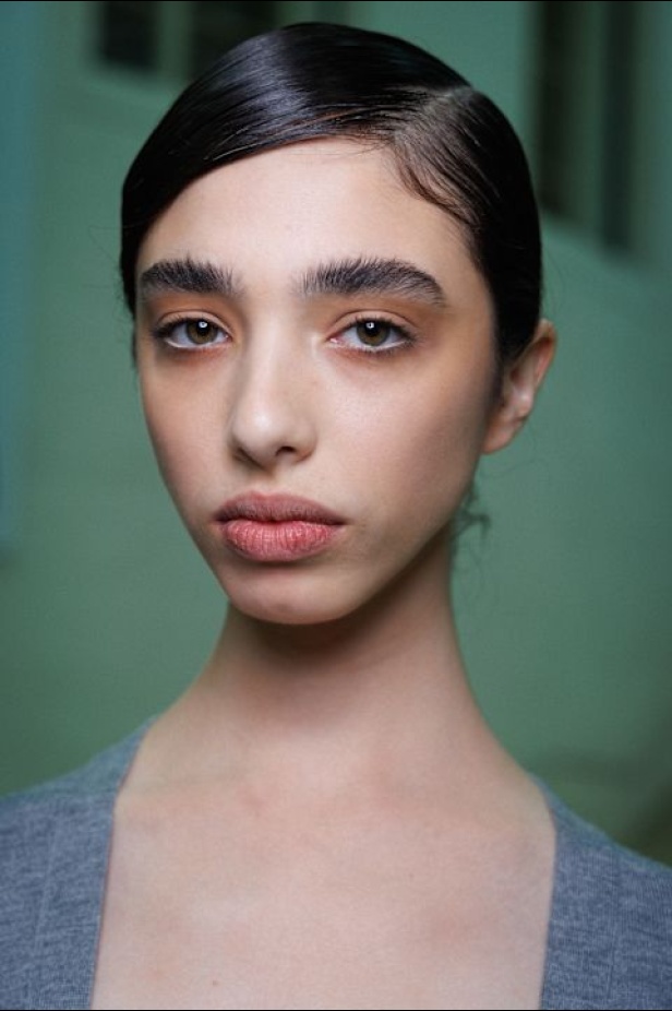 مجموعة Erdem لربيع وصيف 2025