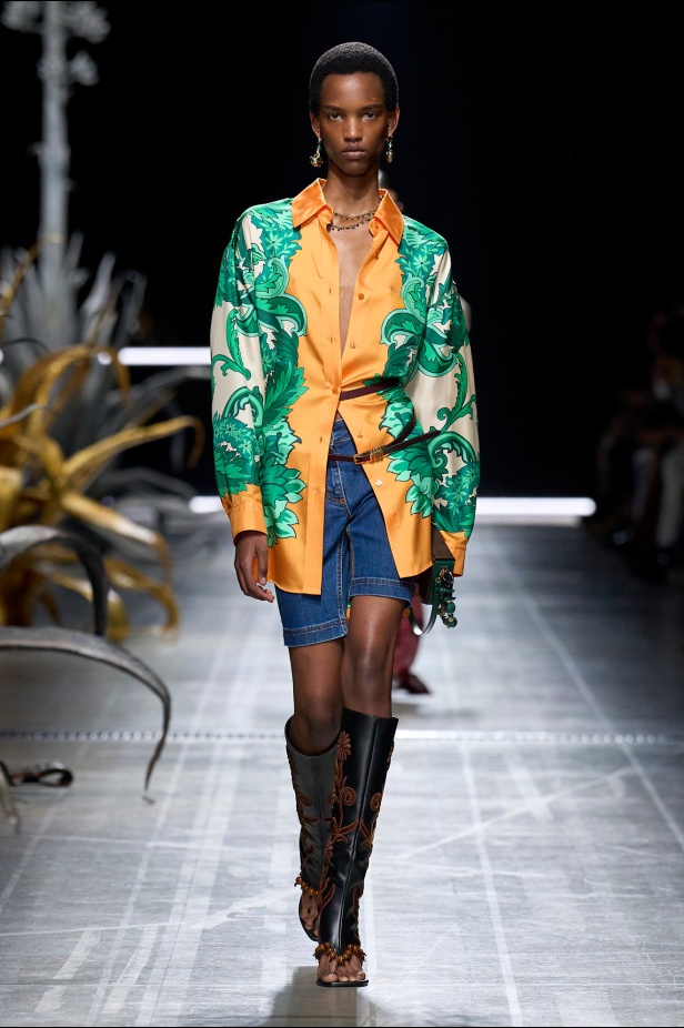 مجموعة Etro لربيع وصيف 2025