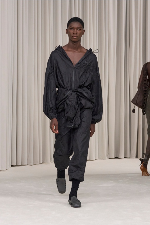 مجموعة Ferragamo ربيع و صيف 2025