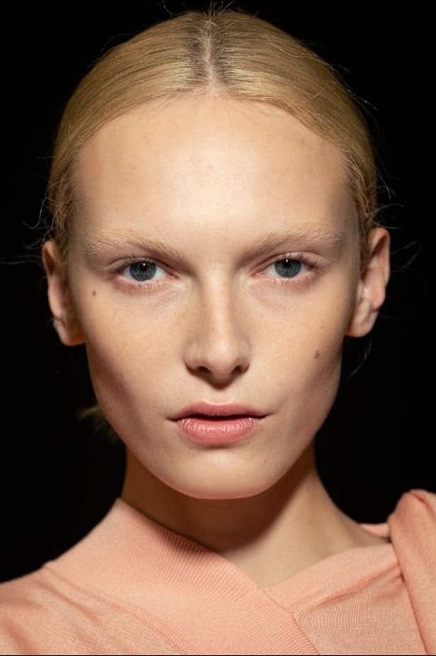 مجموعة Ferragamo ربيع و صيف 2025