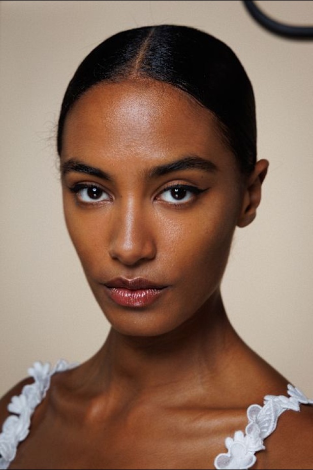 عرض أزياء Carolina Herrera لربيع وصيف 2024-2025