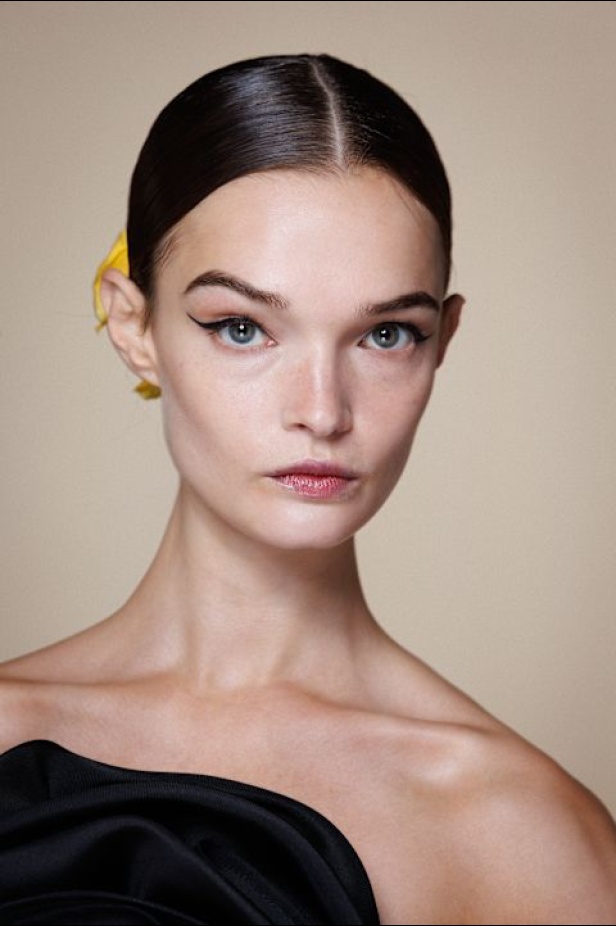 عرض أزياء Carolina Herrera لربيع وصيف 2024-2025