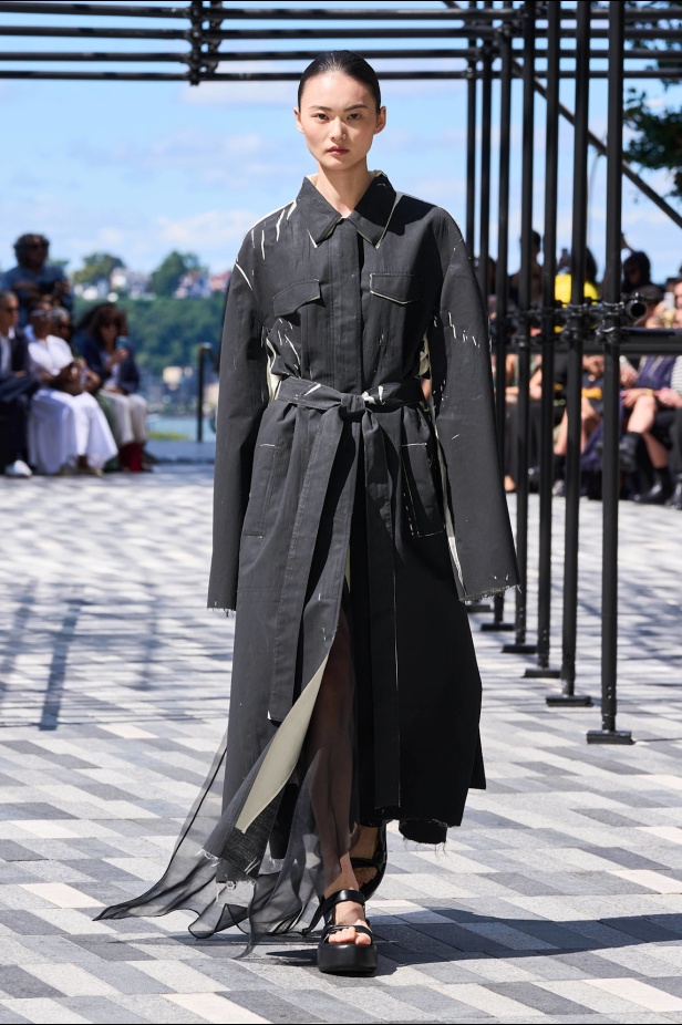 مجموعة Jason Wu لربيع 2025