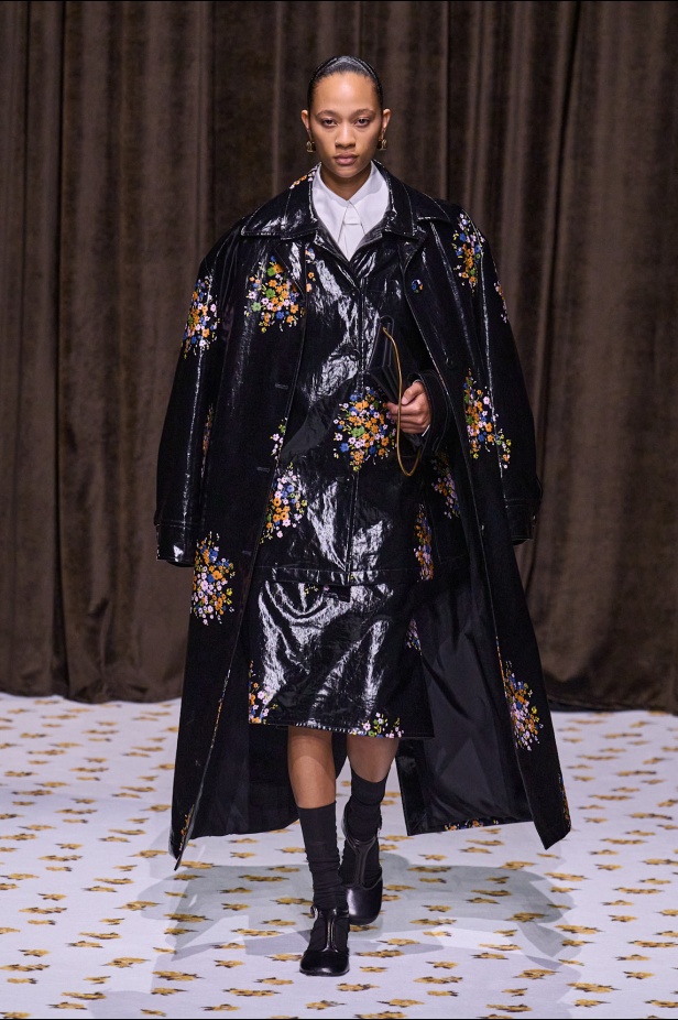 مجموعة Jil Sander ربيع و صيف 2025 للملابس الجاهزة