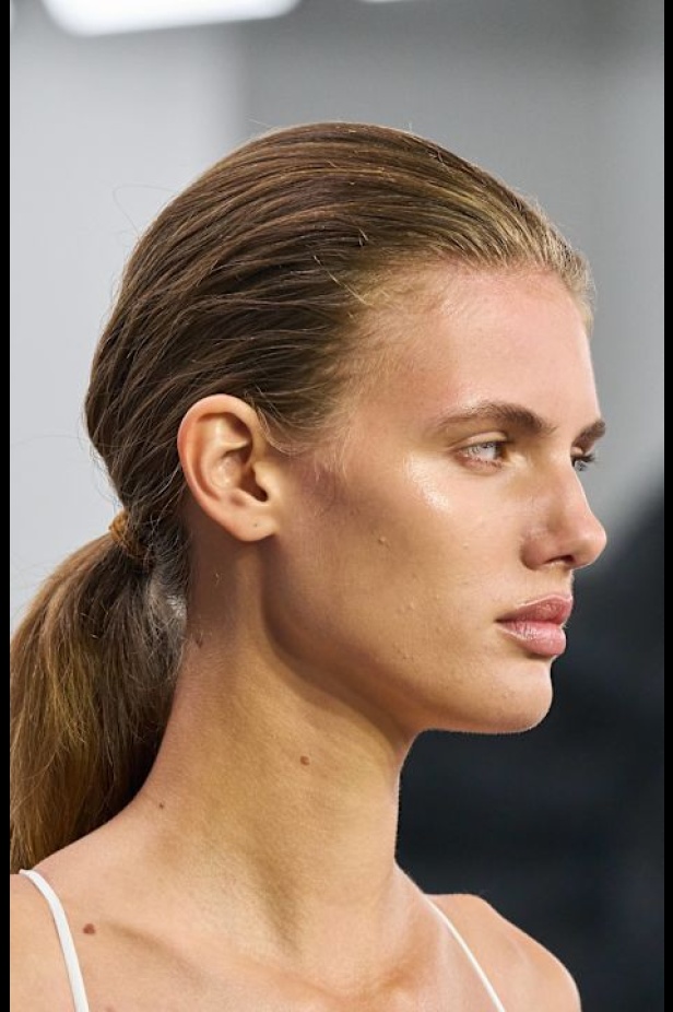 مجموعة مايكل كورس لربيع 2025