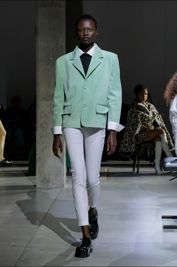 مجموعة Marni لربيع وصيف 2025