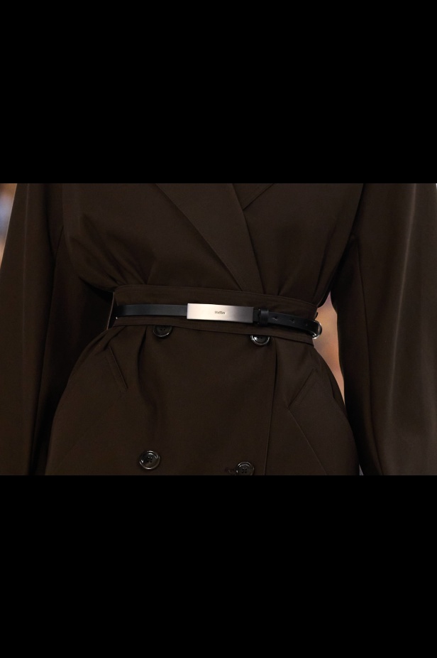 مجموعة ماكس مارا تجمع بين العلم والخيال