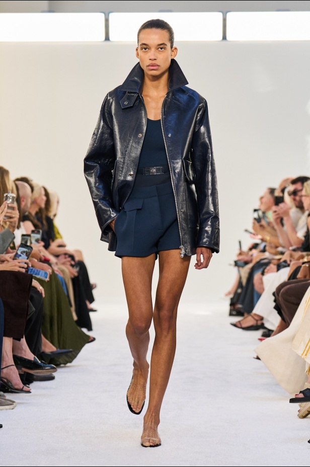 مجموعة Brandon Maxwell لربيع وصيف 2025