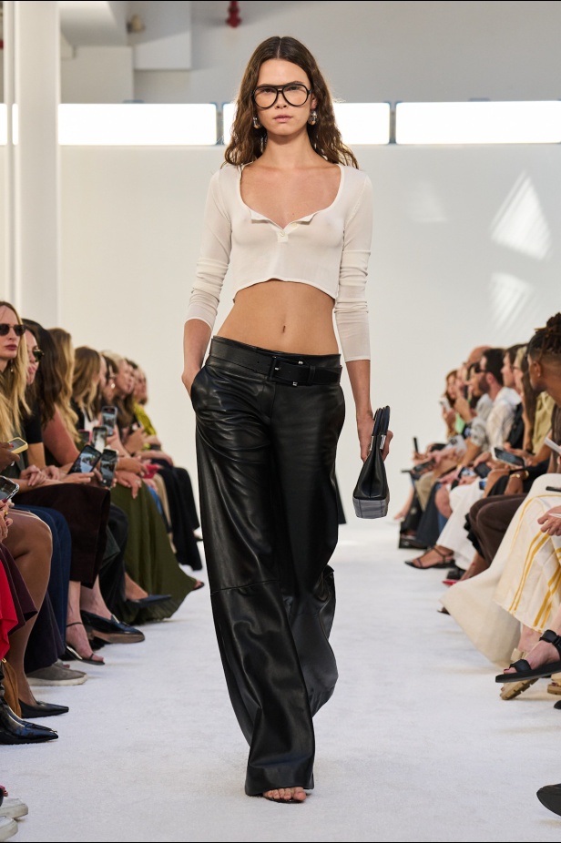 مجموعة Brandon Maxwell لربيع وصيف 2025