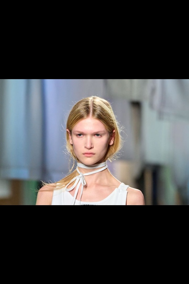 مجموعة Moschino لربيع وصيف 2025