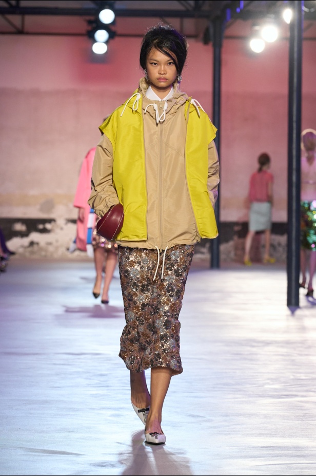 مجموعة N 21 لربيع وصيف 2025