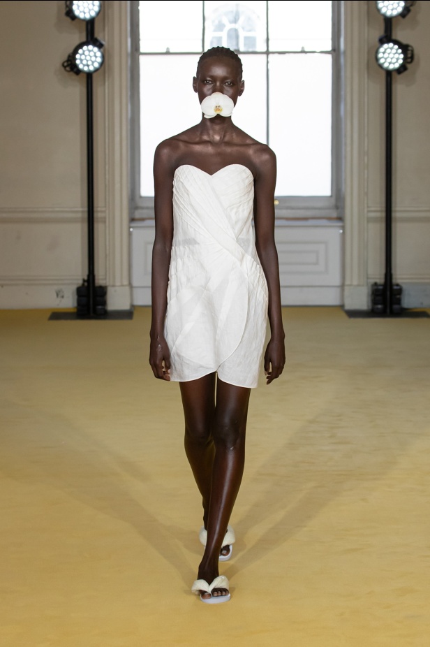 مجموعة ربيع وصيف 2025 من Noon By Noor