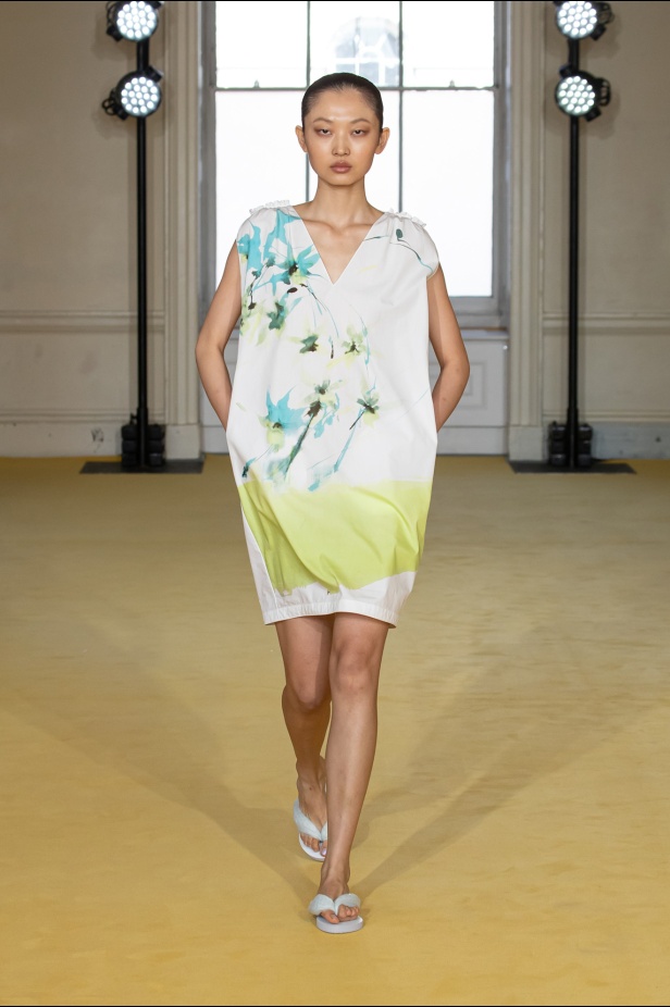 مجموعة ربيع وصيف 2025 من Noon By Noor