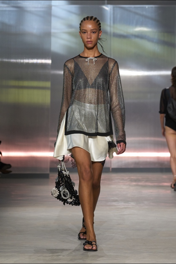 مجموعة 3.1 Phillip Lim ربيع و صيف 2025 