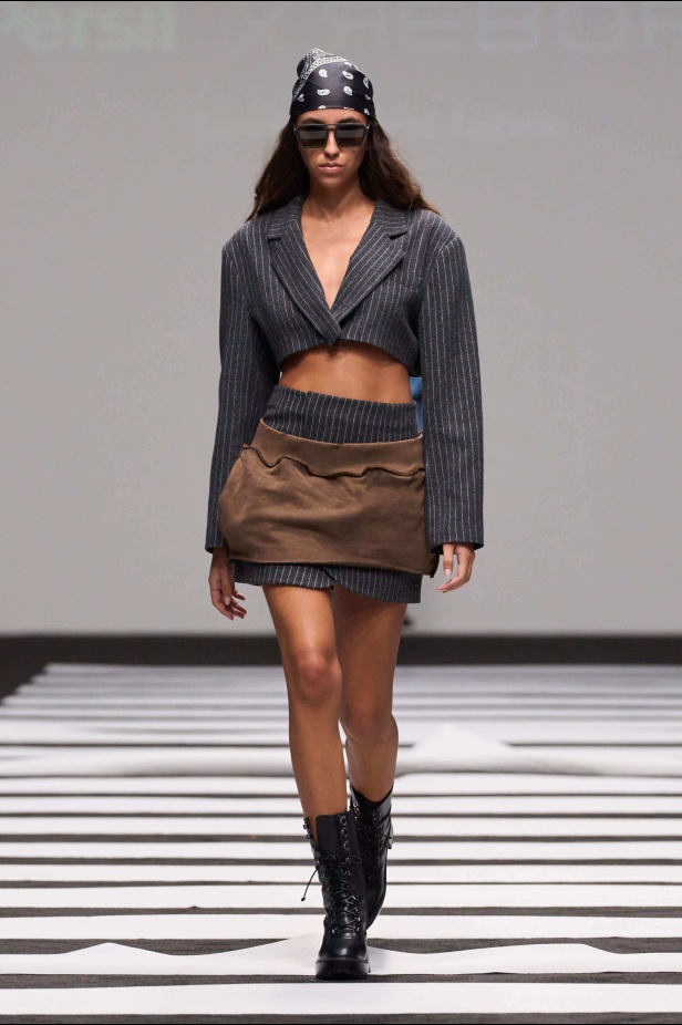 مجموعة Reborn لربيع وصيف 2025 تحيي الموضة المستدامة في اليوم الخامس من أسبوع دبي للموضة