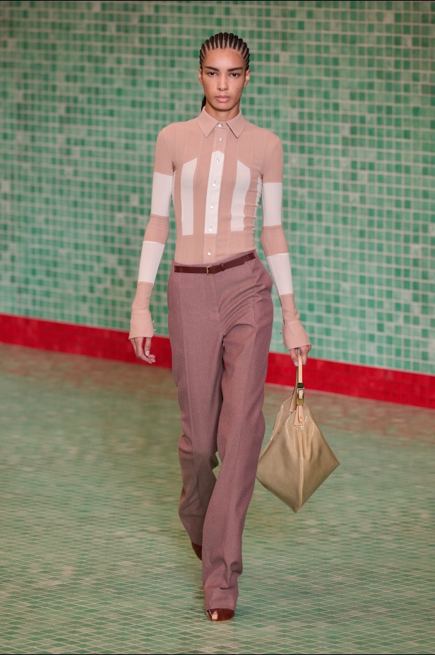 مجموعة Tory Burch ربيع و صيف 2025