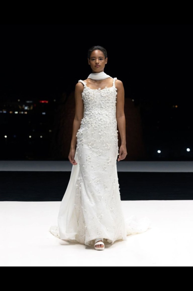 الاحتفاء بالتراث السعودي بشكل معاصر.. تصاميم فساتين الزفاف من المصممة فاطمة العبدالقادر خلال أسبوع الأزياء في الرياض