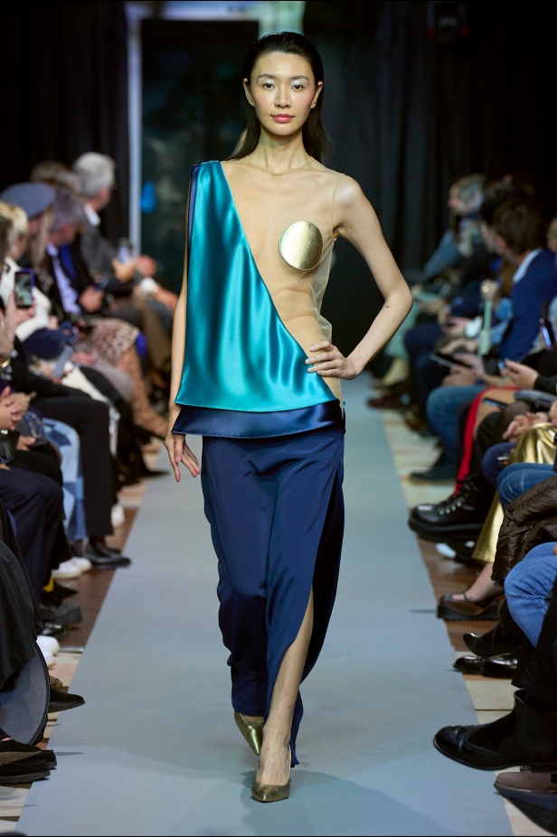 مجموعة Pierre Cardin ربيع و صيف 2025 للملابس الجاهزة