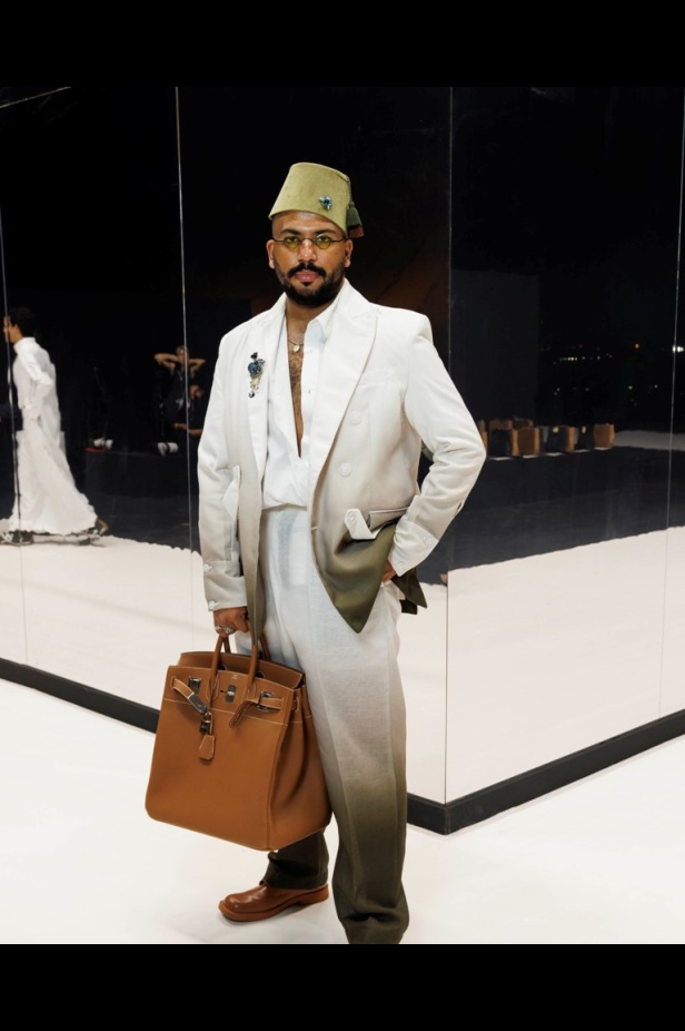 مجموعة Dar AlHanouf للأزياء الراقية 2025 هي إهداء شاعري وقصيدة تتغنى سطورها بروعة البحر الأحمر 