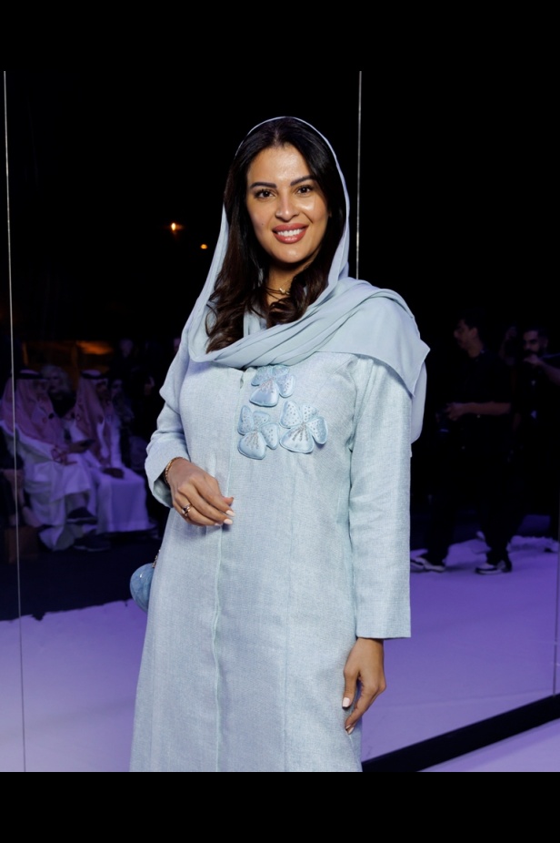 مجموعة Dar AlHanouf للأزياء الراقية 2025 هي إهداء شاعري وقصيدة تتغنى سطورها بروعة البحر الأحمر 